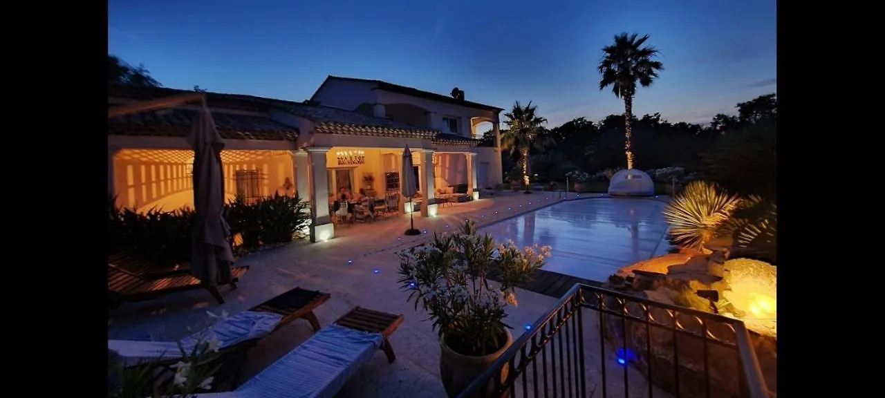 קוגולין Villa Le B